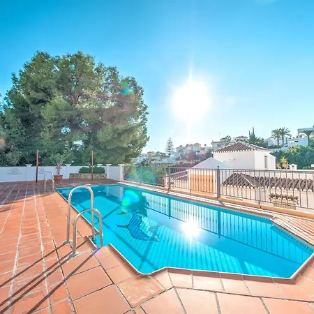 Rooftop Near Burriana With Pool Apartmán