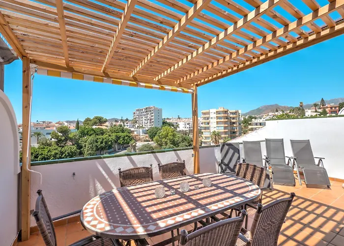 Апартаменты Rooftop Near Burriana With Pool Нерха